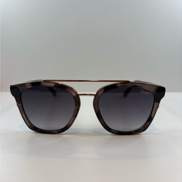 QUAY SUNGLASSES “SWEET DREAMS” 125 - Quay Australia Tortoise Shell sunglasses - Picture 4 of 16